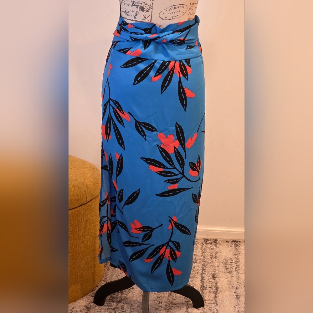 VICI Floral Blue Maxi Wrap Skirt Size S. - Picture 4 of 14